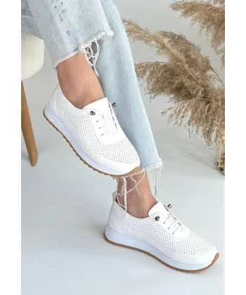 Tone Beyaz Cilt Bağcıklı Spor Ayakkabı