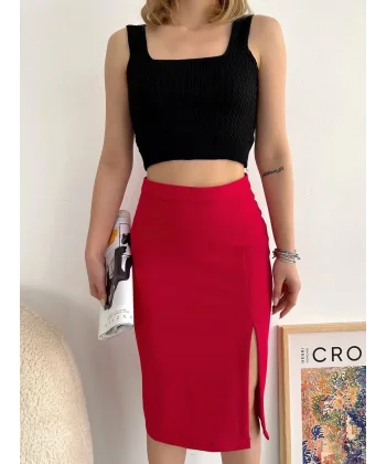 Yırtmaçlı esnek kumaş midi boy etek koyu kırmızı