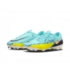 Nike Futbol ayakkabısı Kramponlar Phantom Gt2 Academy Fg/Mg