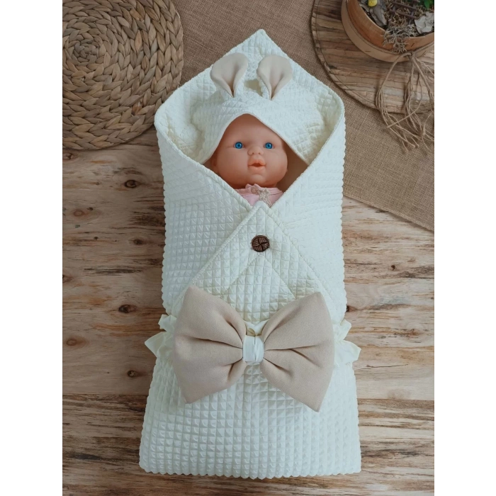Lenaca Yenidoğan Kulaklı Şapkalı Düğme Detaylı Fiyonklu Bebek Battaniyesi Kundak