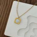 Kare Plaka Sedefli Kolye Gold