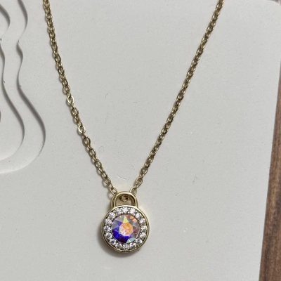 Yuvarlak Taşlı Kolye
