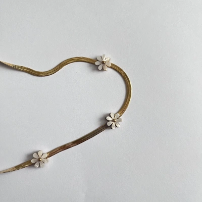 Papatya Çiçek Kolye