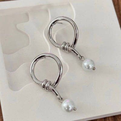 İnci Model Küpe Silver