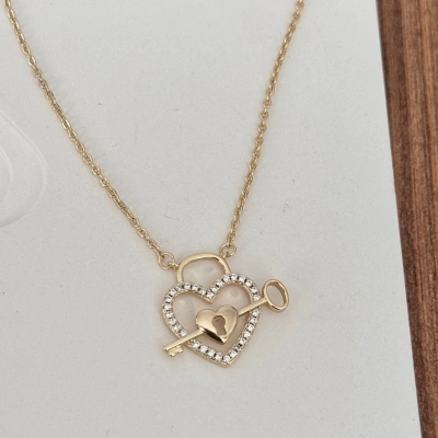 Kilitli Kalp Gold Kolye