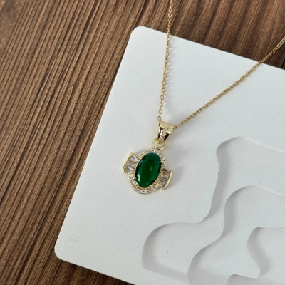 Yeşil Taşlı Kolye
