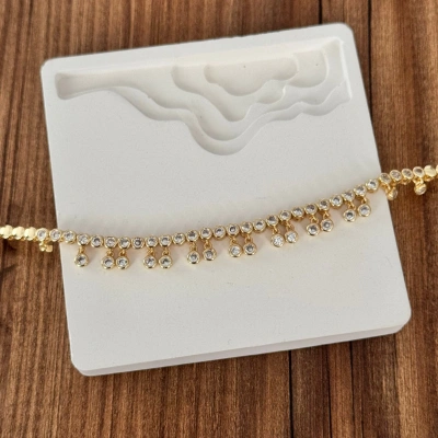 Sallantılı Sıralı Taşlı Bileklik