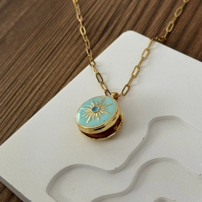 Kapaklı Yeşil Kolye