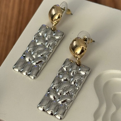 Gold Silver Uzun Bombeli Küpe