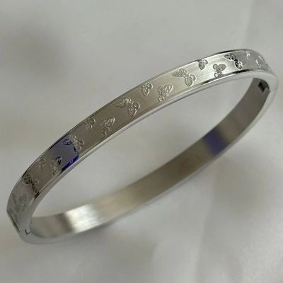 Kelebekli Retro Bileklik