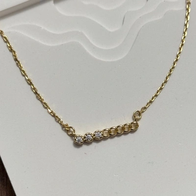 Sıralı Taşlı Kolye