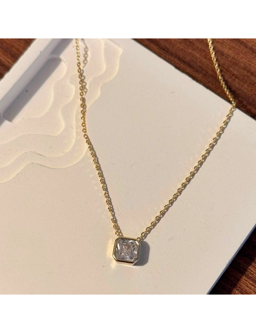 Kare Gold Kolye