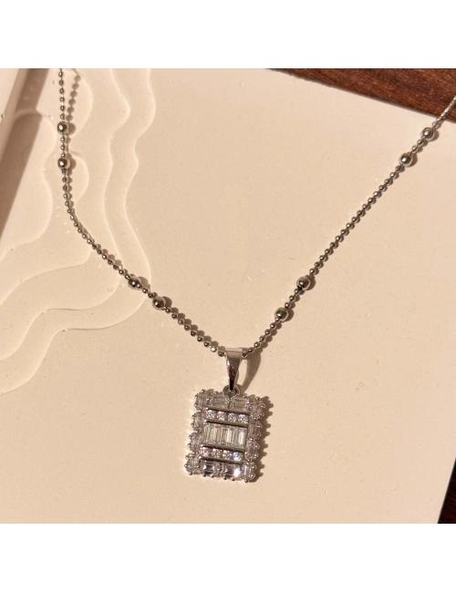 Kare Taşlı Silver Kolye
