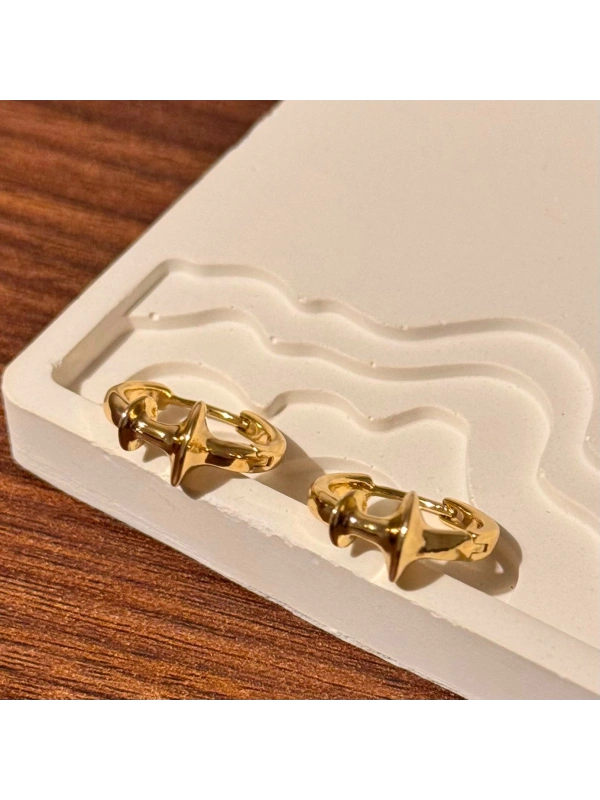 Gold Mini Küpe