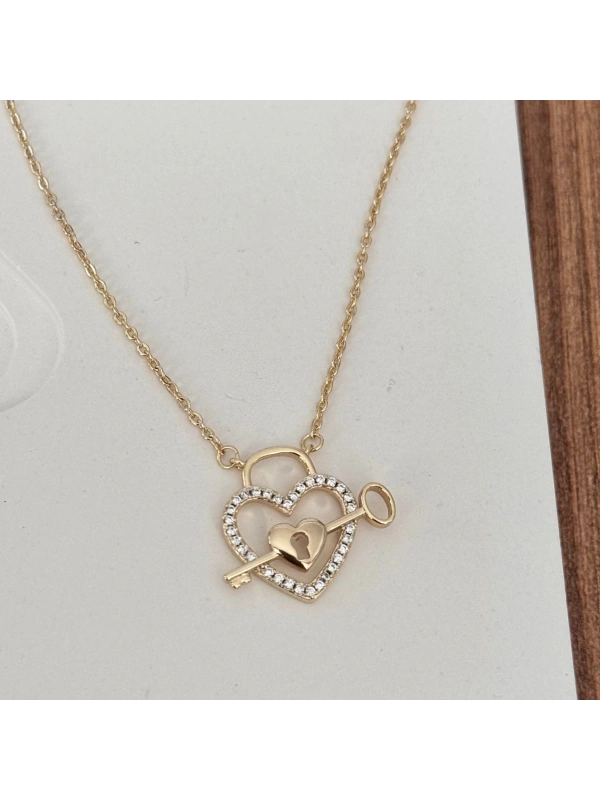 Kilitli Kalp Gold Kolye
