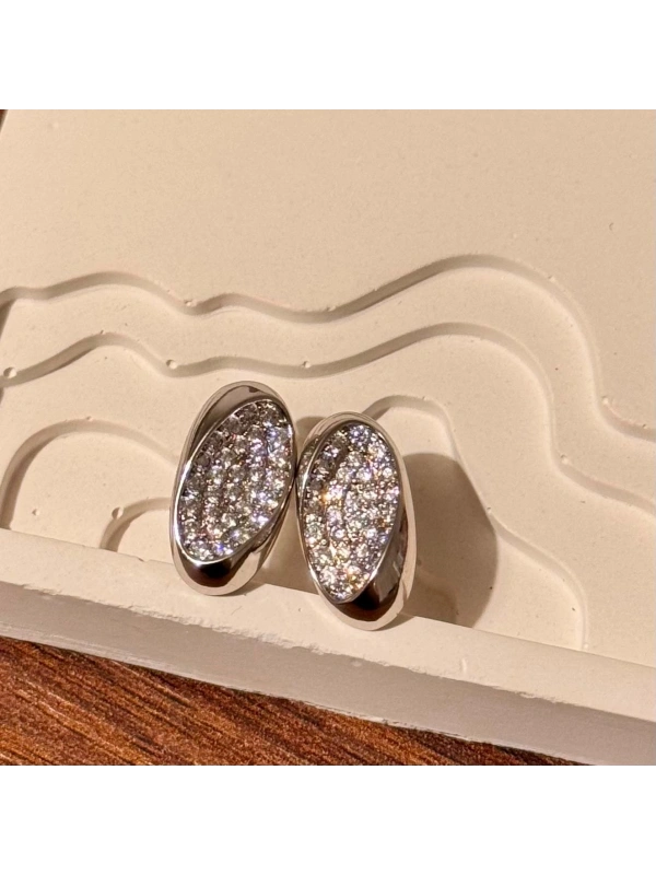 Oval Silver Taşlı Küpe