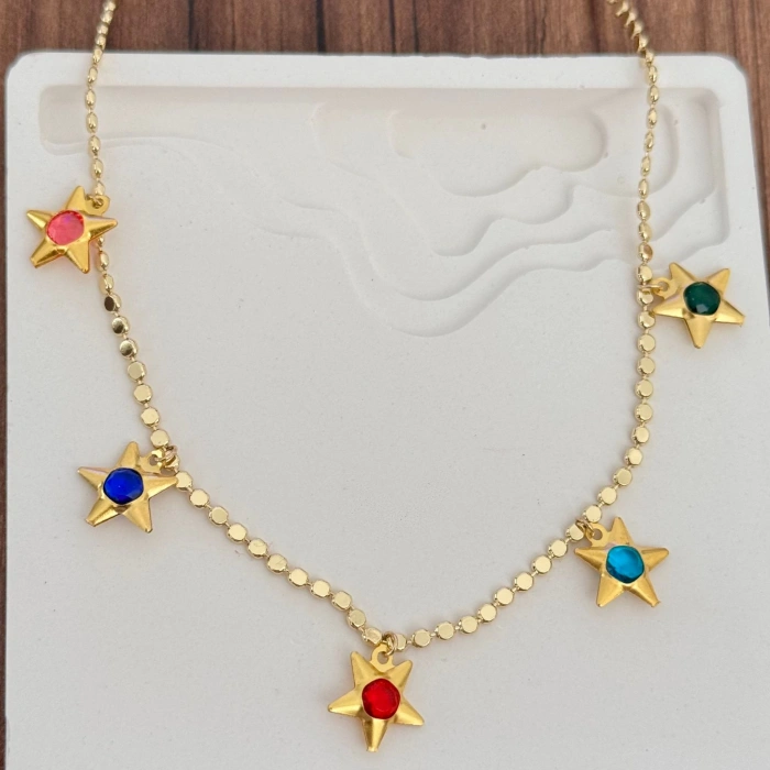 Yıldız Charmlı Kolye