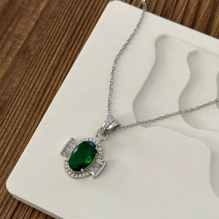 Yeşil Taşlı Silver Kolye