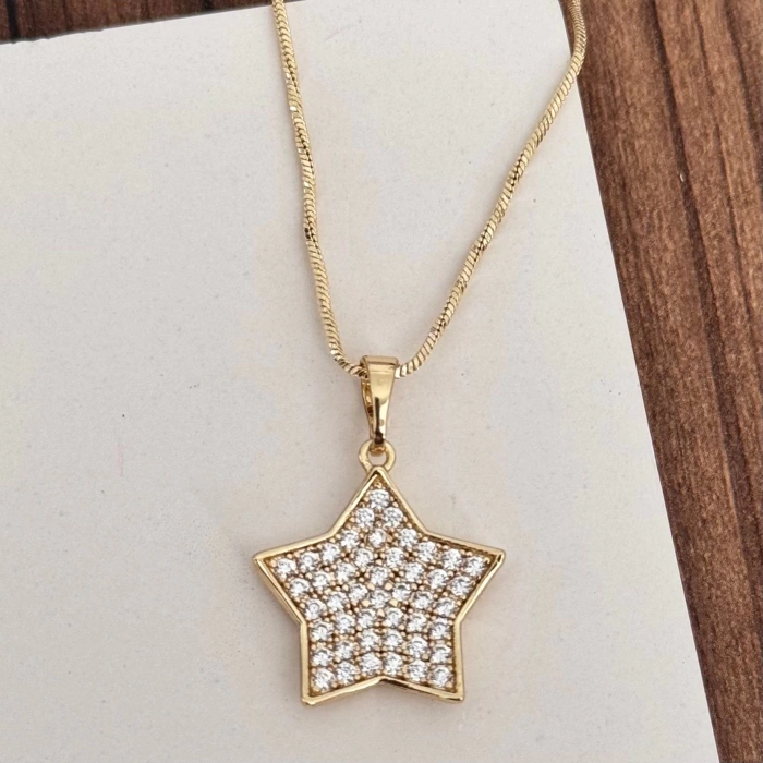 Yıldız Uzun Kolye