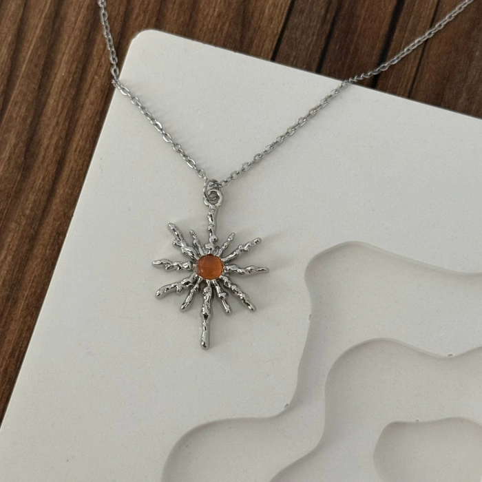 Turuncu Taşlı Antik Kolye