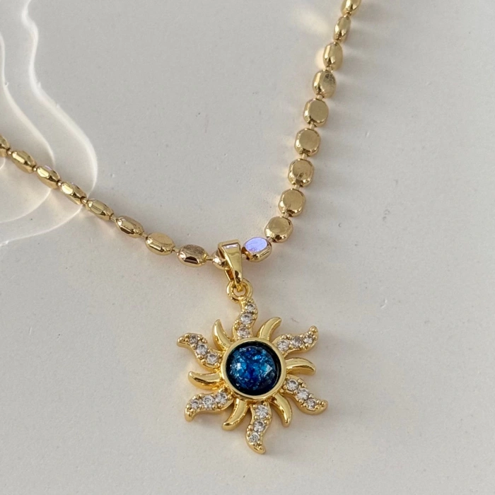 Mavi Detay Güneş Kolye