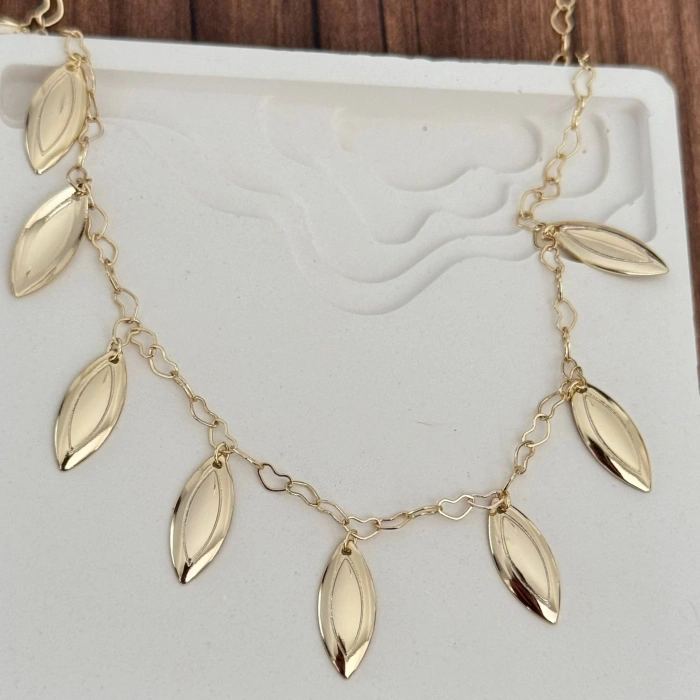 Kalpli Zincir Sallantılı Kolye