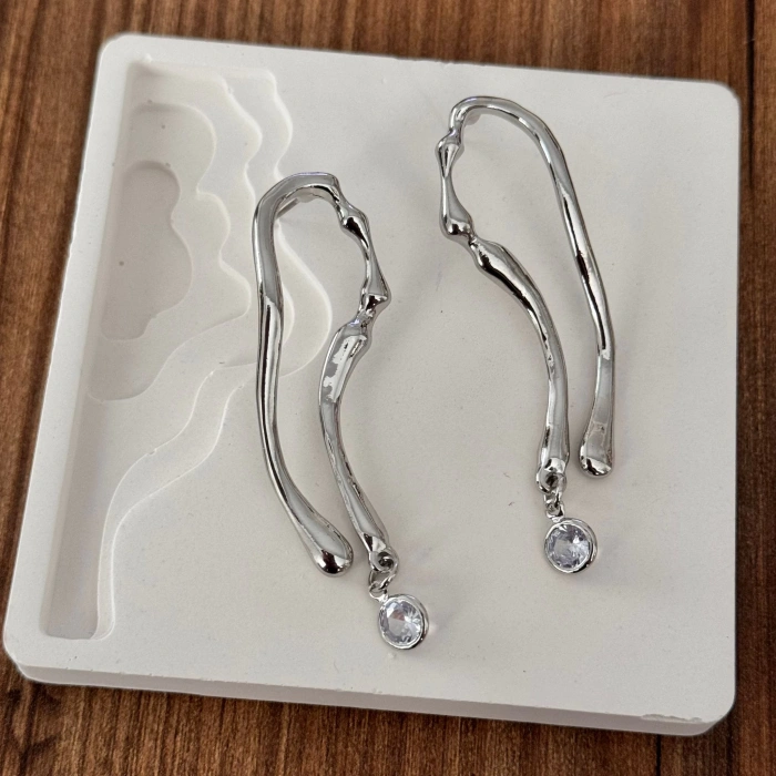 Silver Geometrik Taşlı Küpe