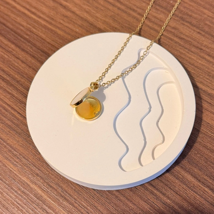 Kapaklı Gold Sedef Kolye