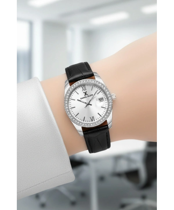 Deri Kordon Çelik Kasa Kadın Kol Saati+Bileklik Hediyeli Siyah-Gümüş sddk107