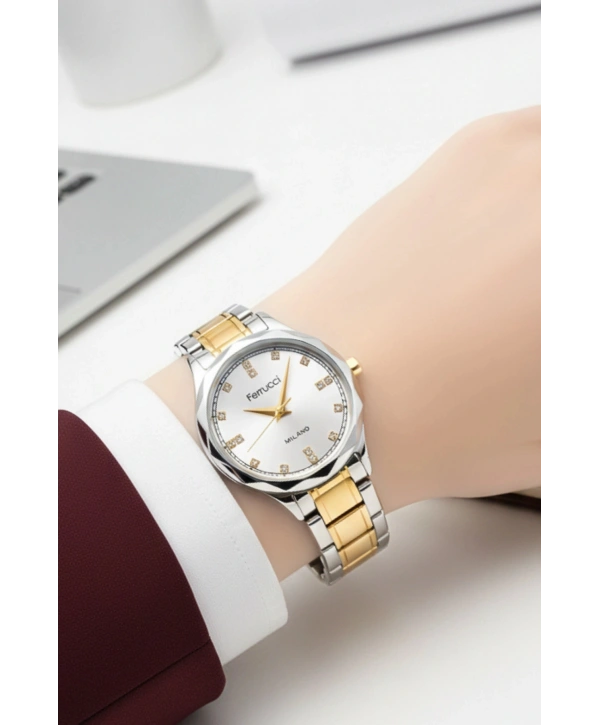 Çelik Kordon Çelik Kasa Kadın Kol Saati Gümüş-Gold sdfer191