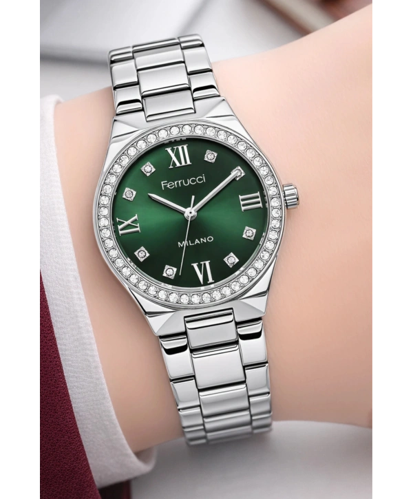 Çelik Kordon Taşlı Çelik Kasa Kadın Kol Saati Gümüş-Yeşil sdfer192