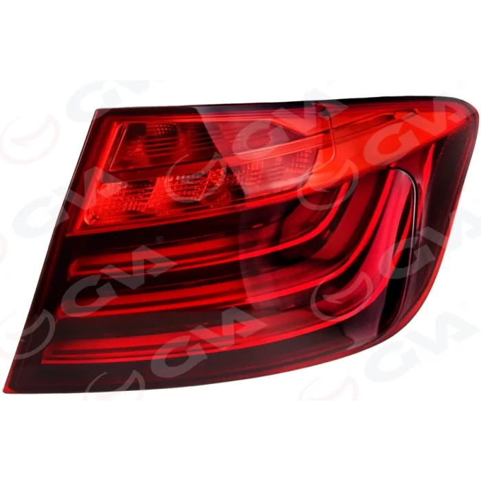 BMW F10 520 LCI SAĞ DIŞ STOP LAMBASI SIFIR 2014-2017