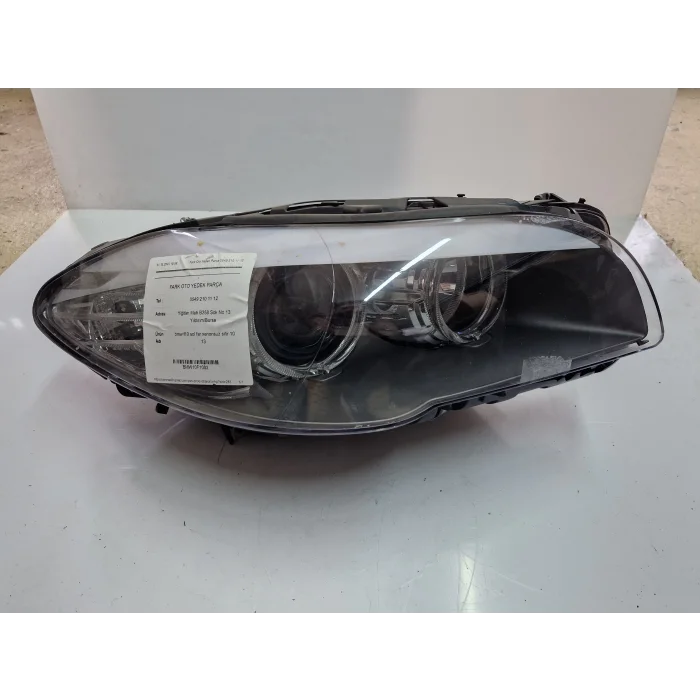 BMW F10 LCI 520 SAĞ ÖN FAR TEK MERCEKLİ ZENONSUZ 2011-2014