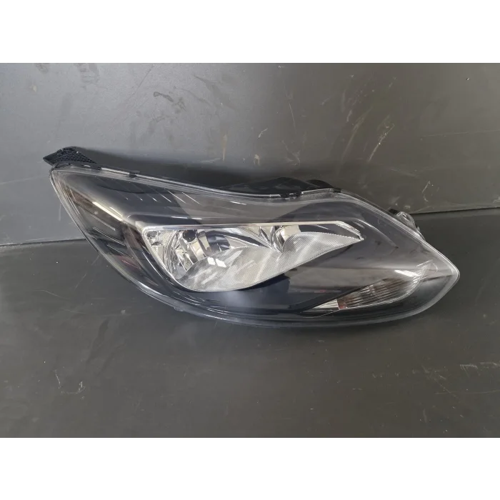 FORD FOCUS III 3 SAĞ ÖN FAR İÇİ SİYAH ZEMİN SIFIR 2011-2014