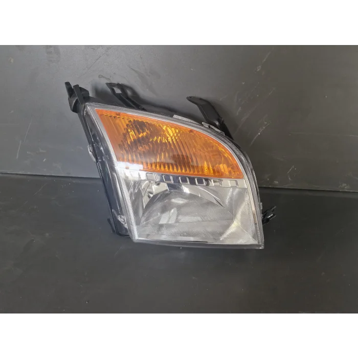 FORD FUSİON SAĞ ÖN FAR SARI SIFIR 2005-2012