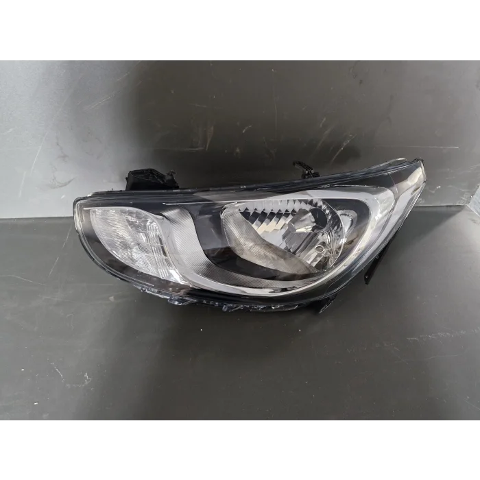 HYUNDAİ ACCENT BLUE SOL ÖN FAR SIFIR 2011-2015
