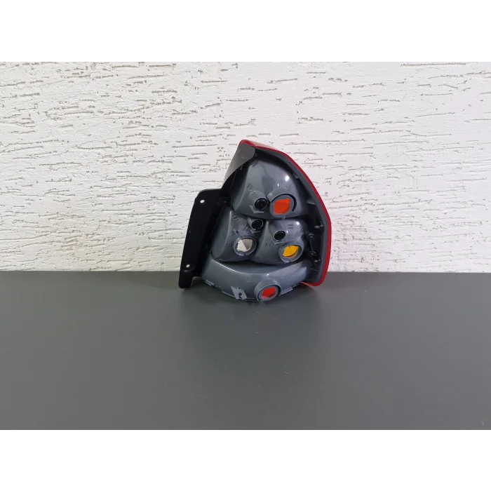 HYUNDAİ ACCENT SOL ARKA STOP LAMBASI SIFIR 2000-2002