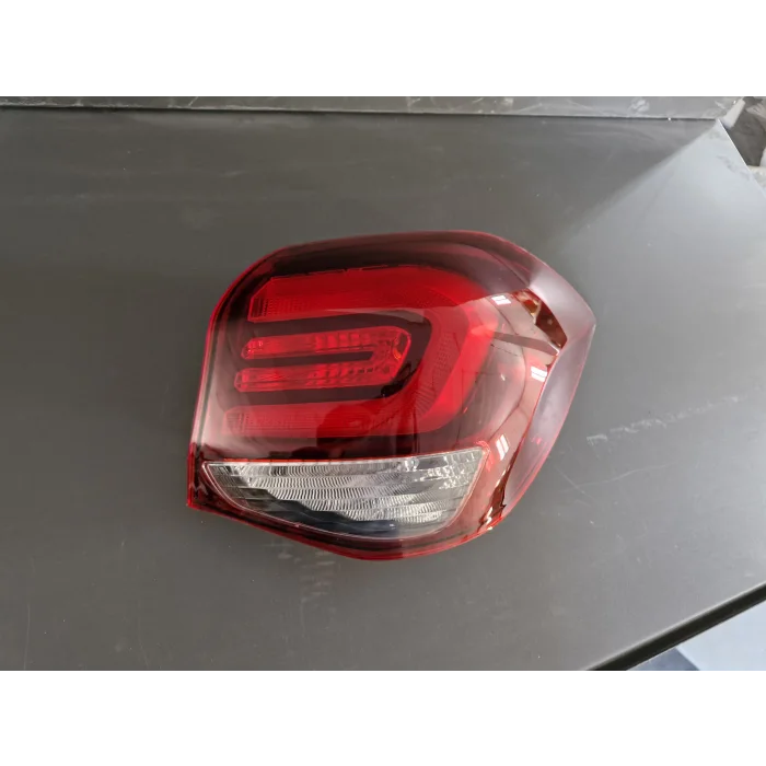 HYUNDAİ İ20 SAĞ ARKA DIŞ STOP LAMBASI SIFIR 2017-2019