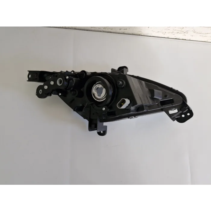 HYUNDAİ İ30 SOL ÖN SİS FARI LEDLİ SIFIR 2012-2015