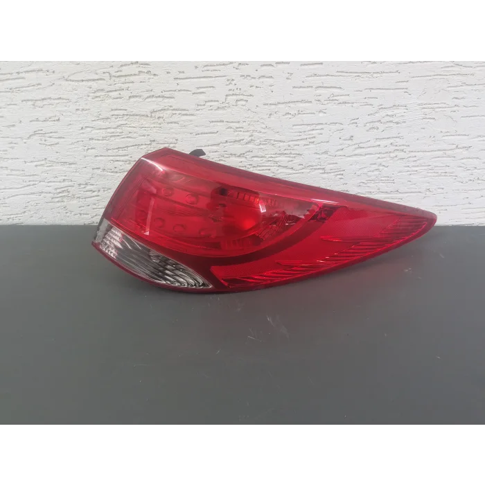 HYUNDAİ İX35 SAĞ ARKA STOP LAMBASI ÇİFT DAMLALI DUYSUZ SIFIR 2011--2015