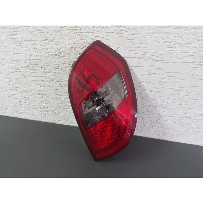 MERCEDES W169 A150 AVANGARDE SAĞ ARKA STOP LAMBASI SIFIR 2008-2011