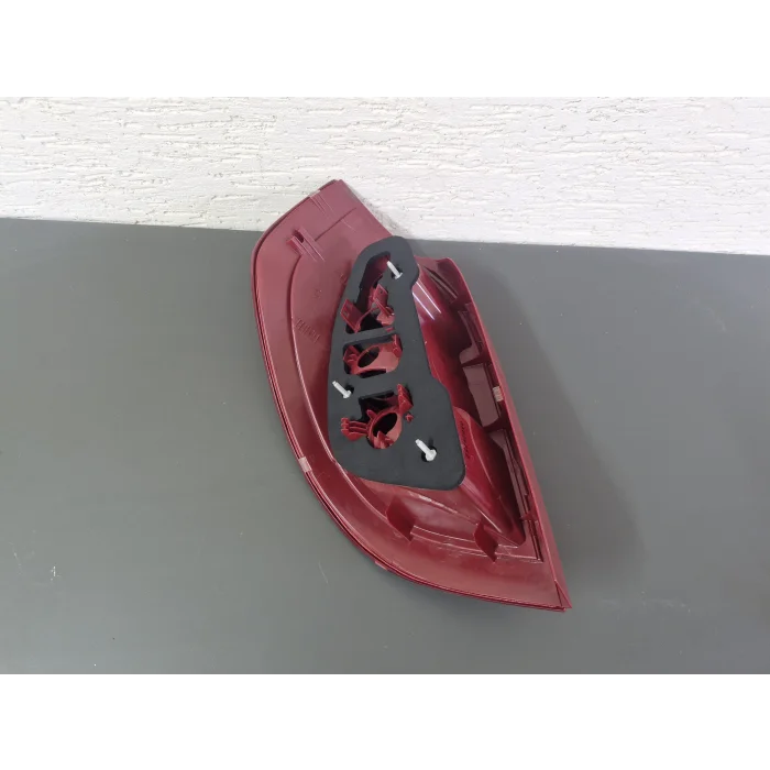MERCEDES W169 A150 AVANGARDE SAĞ ARKA STOP LAMBASI SIFIR 2008-2011