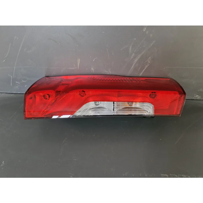 MERCEDES W910 W907 SPRİNTER SAĞ STOP SIFIR HELLA 2018-2024