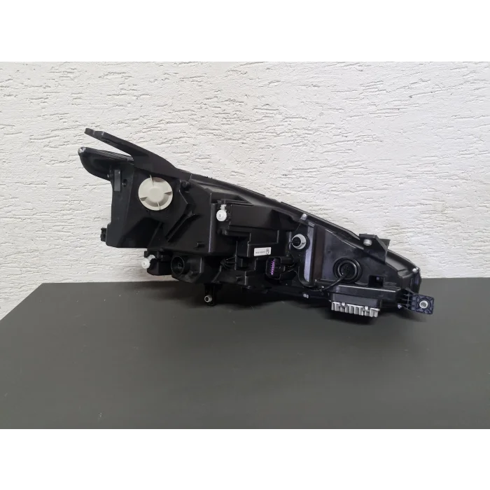 MG4 SOL ÖN FAR MERCEKLİ SIFIR 2022-2024