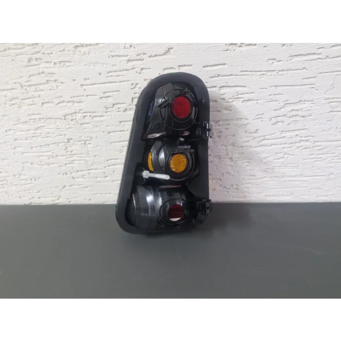 MİNİ COOPER R50 SOL ARKA STOP LAMBASI SIFIR 2001-2006