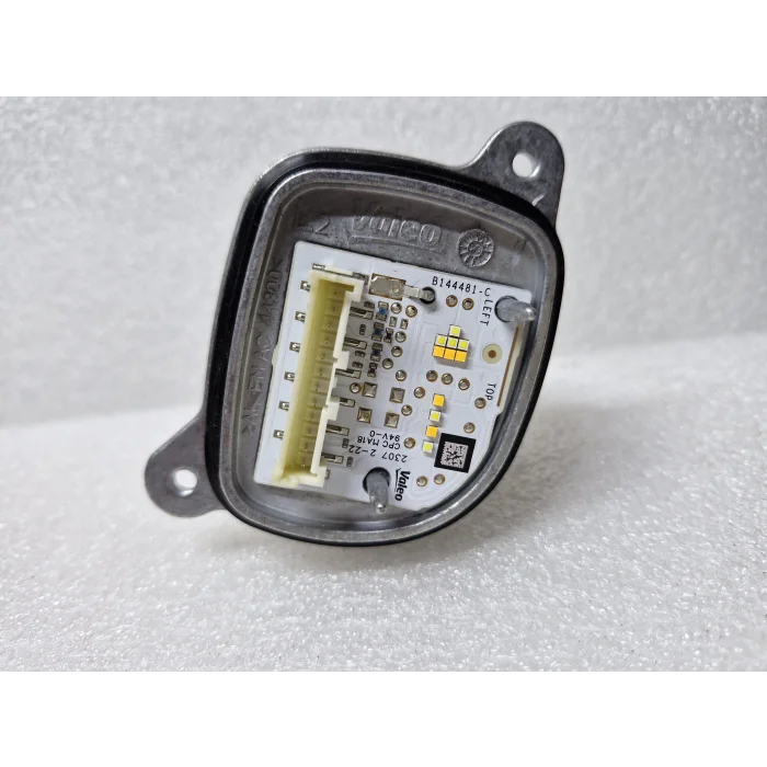 OPEL CORSA F SOL FAR LED BEYNİ ORJİNAL HATASIZ 2019-2024