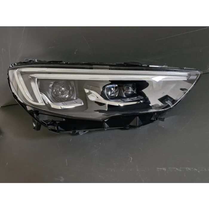 OPEL İNSİGNİA B SAĞ ÖN FAR LEDLİ SIFIR 2017-2021
