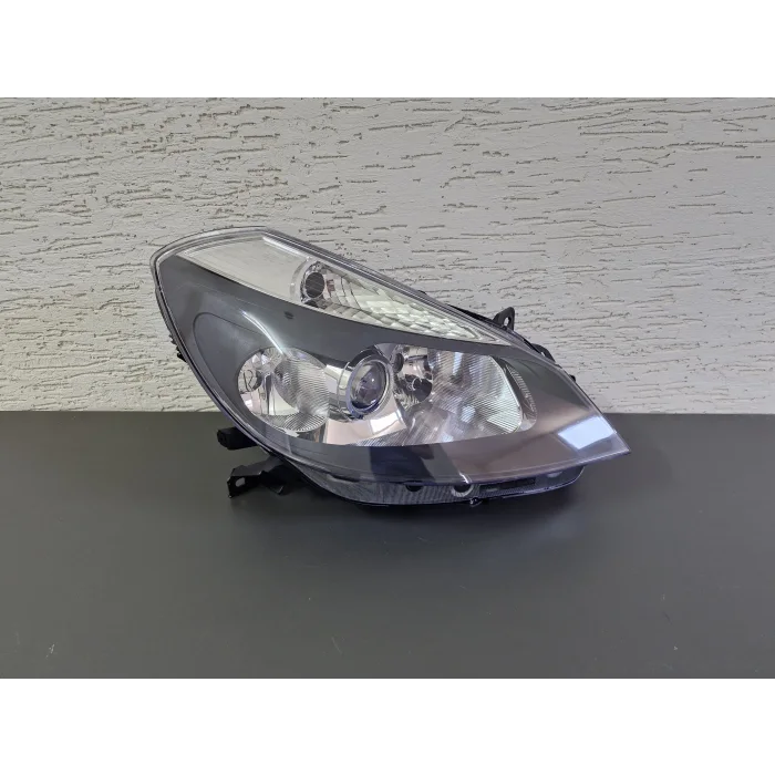 RENAULT CLİO 3 MERCEKLİ SAĞ ÖN FAR GÜNDÜZ FARLI MOTORLU SIFIR 2005-2008