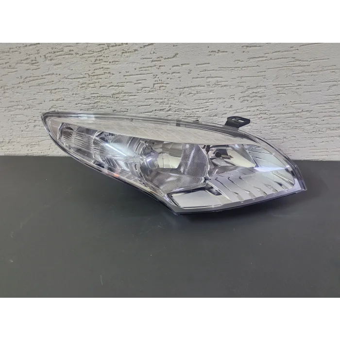 RENAULT MEGANE 3 SAĞ ÖN FAR MOTORLU SIFIR 2008-2011