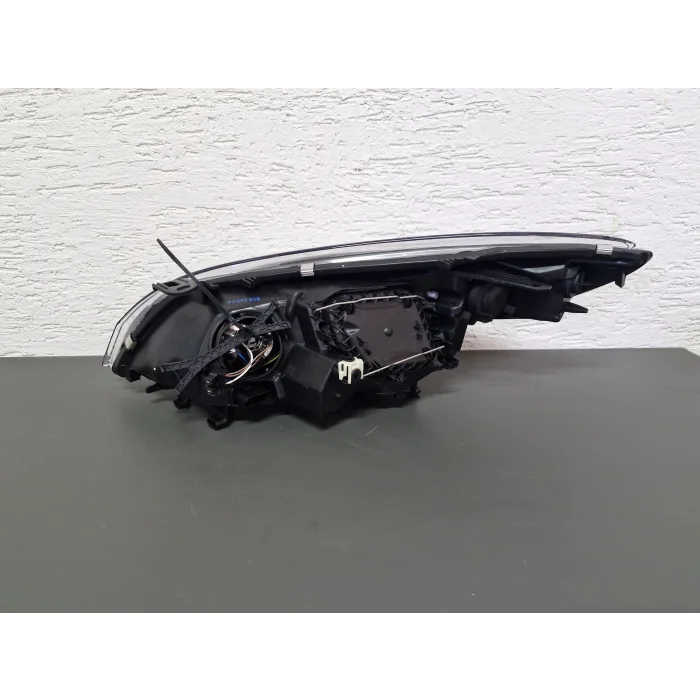 RENAULT MEGANE 3 SAĞ ÖN FAR SİYAH SIFIR 2008-2012